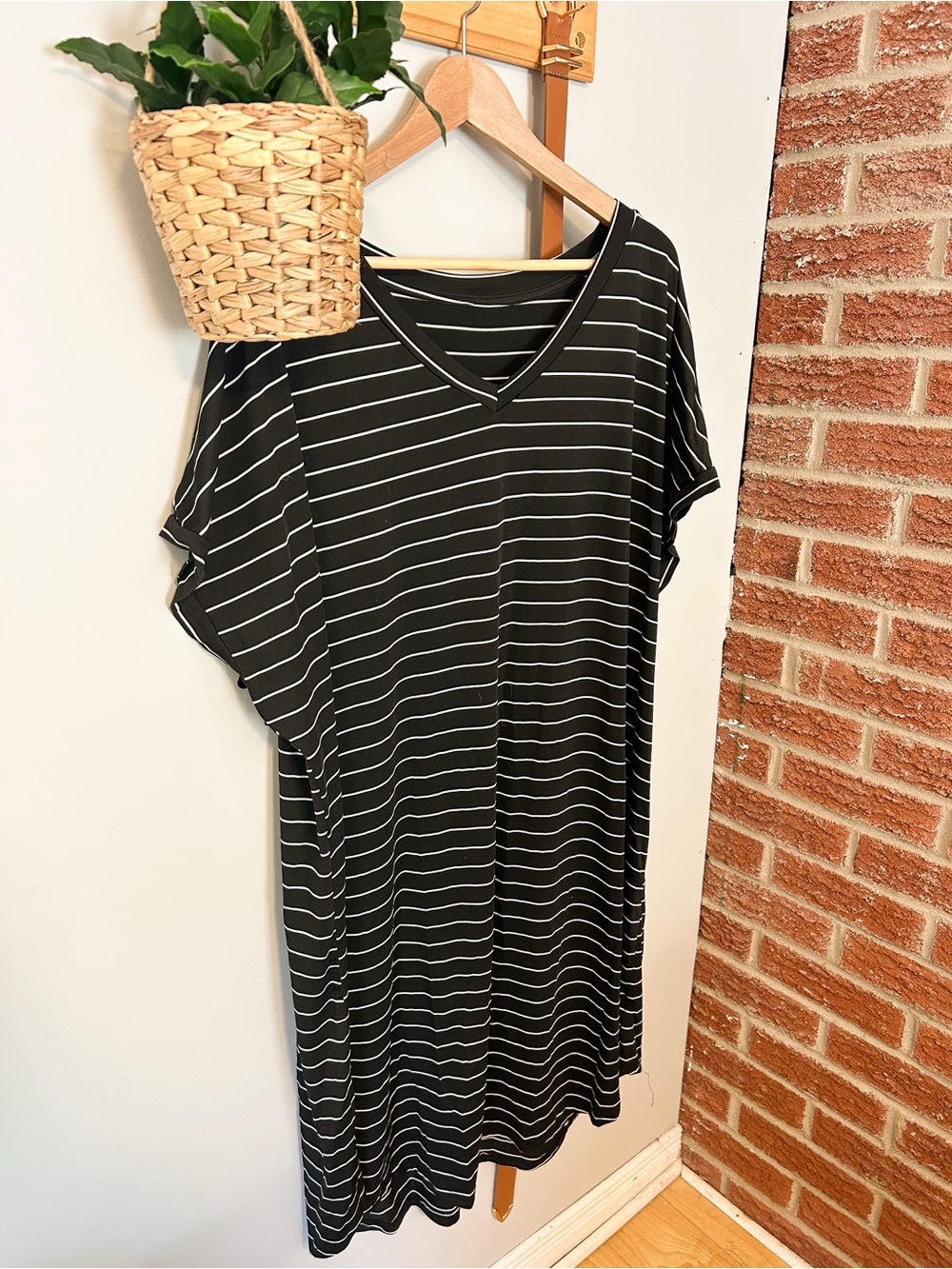 Women's Black Striped V-Neck Dress - Casual Comfort